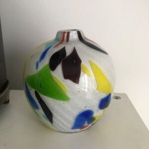 Hand Blown Art Glass White Multi-Color Ziggy Bud Vase 4.5"